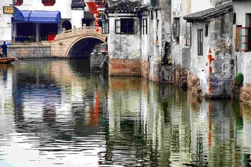 Day Tour of Suzhou Gardens and Zhouzhuang Canals from Shanghai