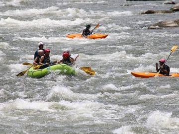 Rafting Adventure in Ecuador's Scenic Landscapes