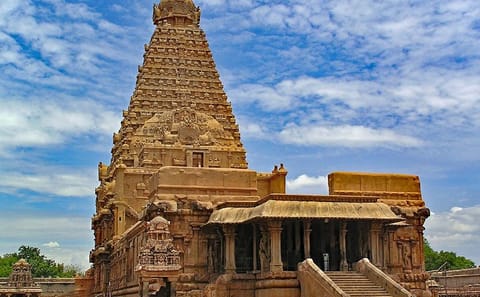 Temples of Trichy, Madurai, Rameshwaram & Thanjavur Tour
