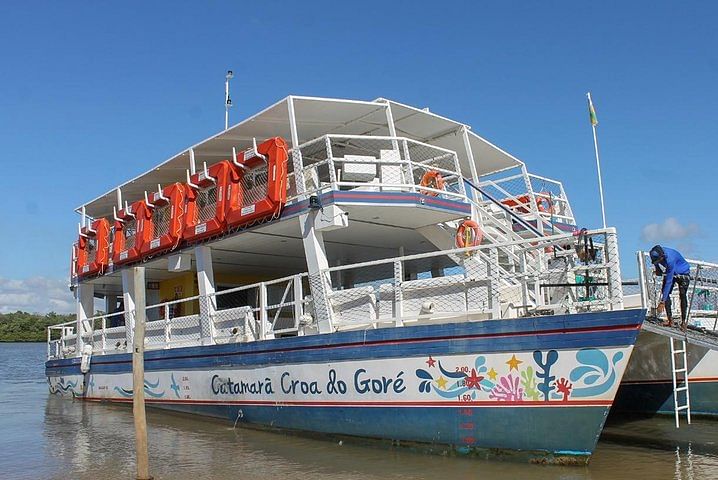 Croa do Goré & Valentine’s Island Catamaran Adventure in Aracaju