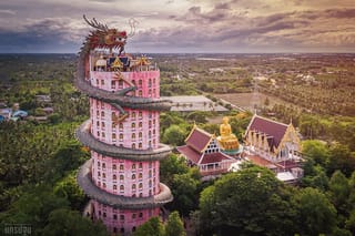 Private Maeklong Railway Market, Floating Market & Dragon Temple