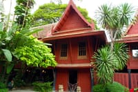 Jim Thomson's House & Suan Pakkard Palace Tour 7