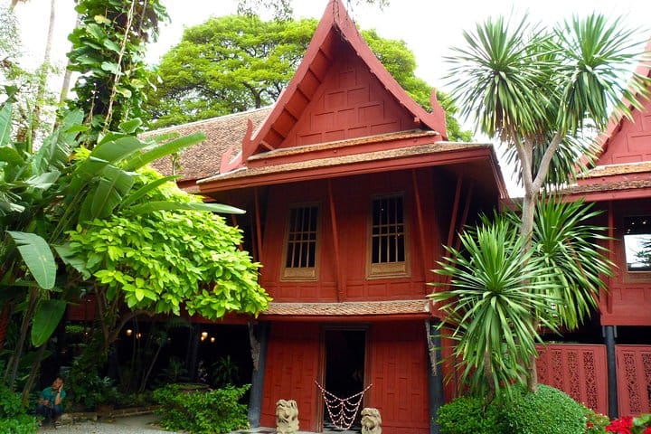 Jim Thomson's House & Suan Pakkard Palace Tour 7