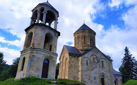 Private Wine and Culture Tour in Racha, Georgia