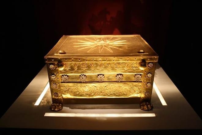 Alexander The Great Tour photo 2