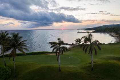 Golfing in Rose Hall Great House & Cinnamon Hill Course with Private Transport