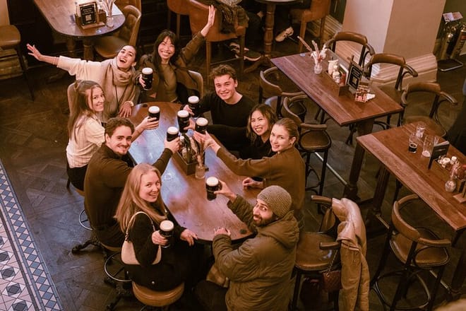 Private London Taverns Tour with Historic Pubs