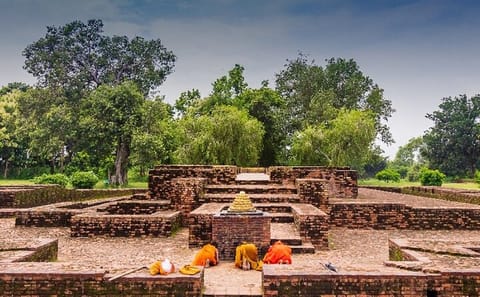 Cultural Day Trip from Lucknow to Jetavana Monastery