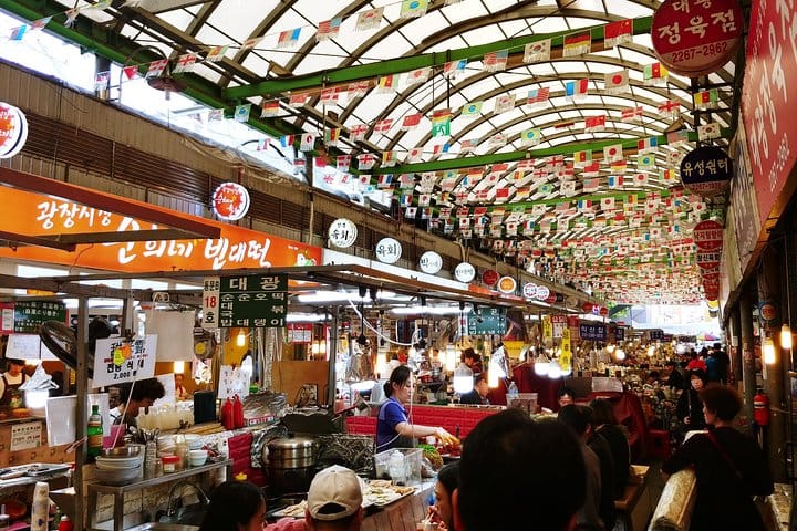 Autumn 10 days Jeonju&Mt.Naejangsan&Mt.Seorak&Mungyeong&Jeju&Busan on Early Nov