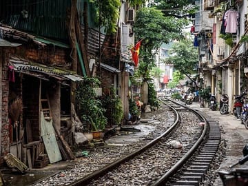 Discovering the Ultimate Hanoi Layover Private Tour from Airport