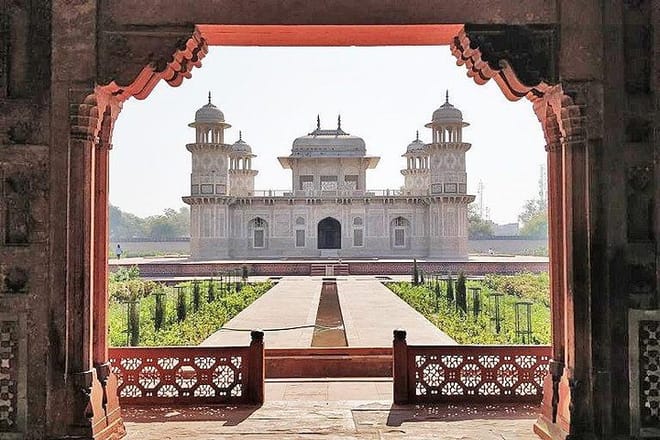 Same day Tajmahal Tour from Delhi