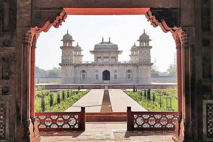 Same day Tajmahal Tour from Delhi