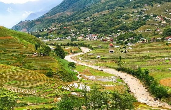 Sapa Trek 2days/1 night -Hotel Overnight-From Hanoi by Limousine