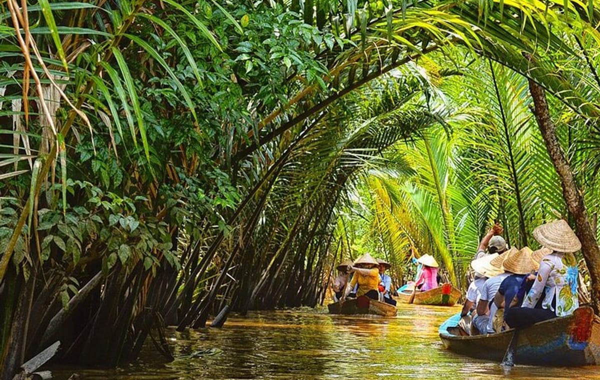 Day Tour My Tho – Ben Tre On Boat Explore Coconut Island
