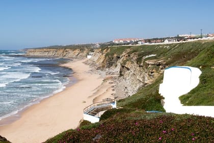 Between Palace and Sea – Mafra, Ericeira and Queluz Private Tour