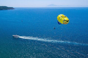 Parasailing Experience Over the Red Sea in Hurghada