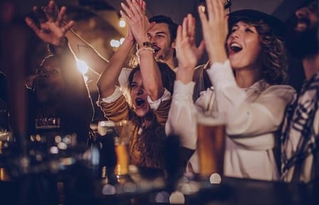 Venice Guided Pub Crawl with VIP Entry and Free Shots