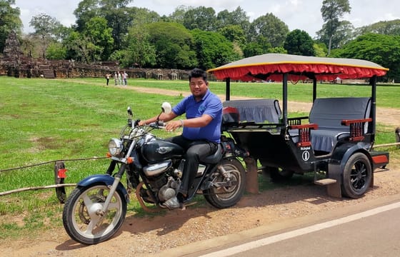 Angkor Wat Private Tour by Tuk-Tuk with English Speaking Driver
