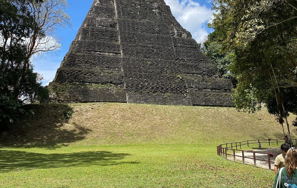 Tikal Day Tour from Placencia: Explore Ancient Maya Ruins