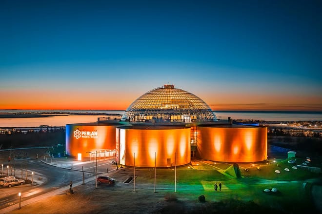 City Sightseeing & Wonders of Iceland 10