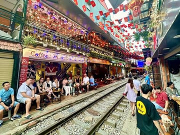 Half-day/Full-day Tour: City Sights,Incense Village &Train Street