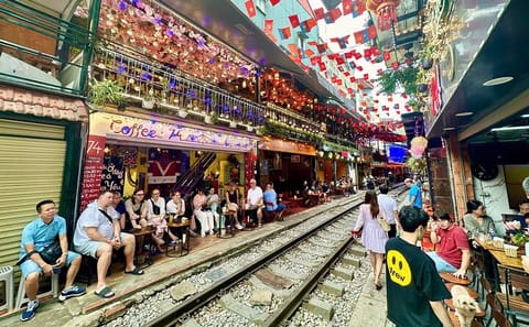 Hanoi City Tour with Incense Village and Train Street Visit