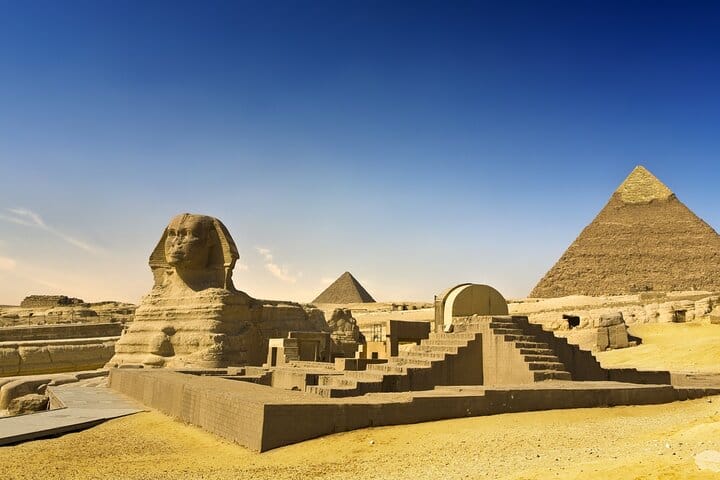 Cairo Tour by bus, Pyramids, Sphinx &amp; Museum with Lunch -Hurghada