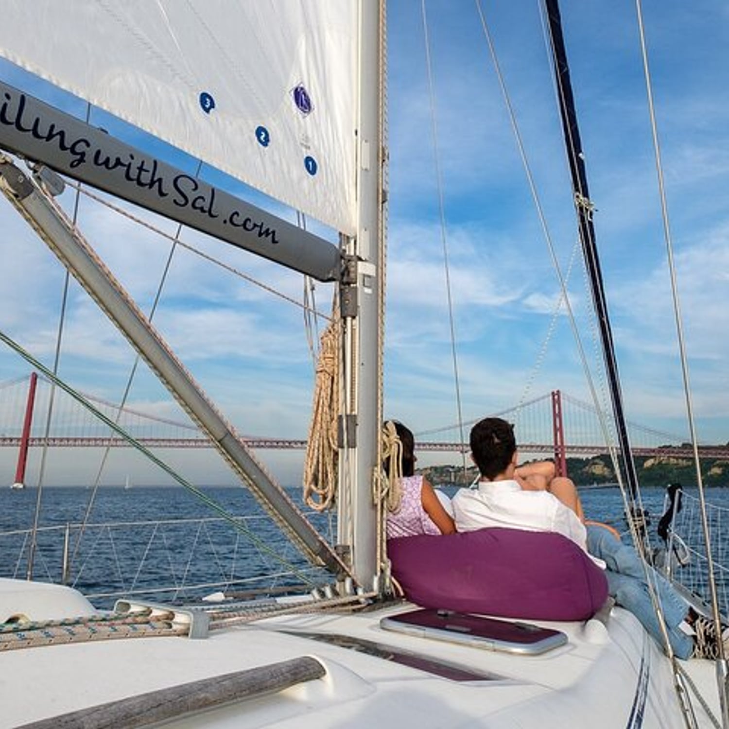 Passeio à vela no Tejo