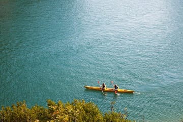 Bai Tu Long 2D/1N Luxury Cruise with Kayaking in Halong Bay