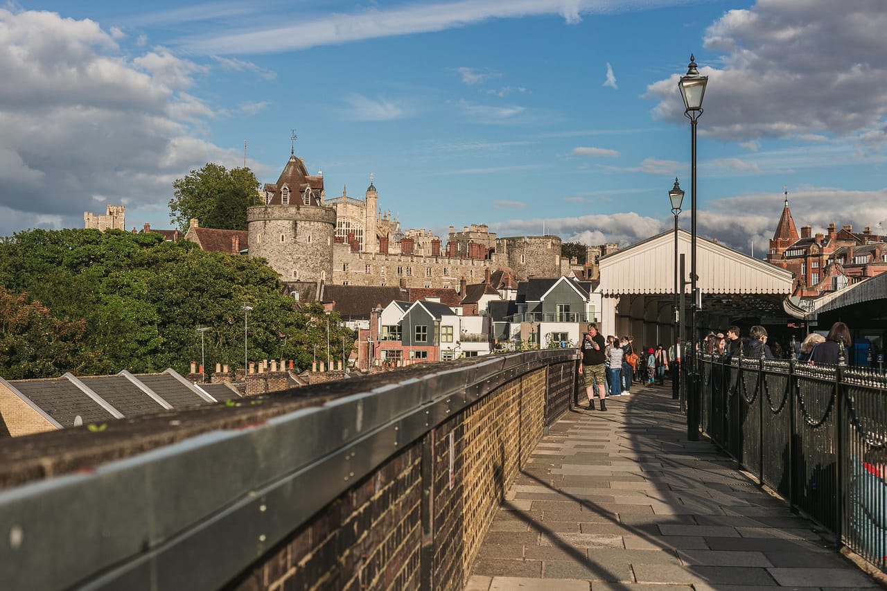Windsor Castle, Stonehenge, Lacock Village Including Passes 6