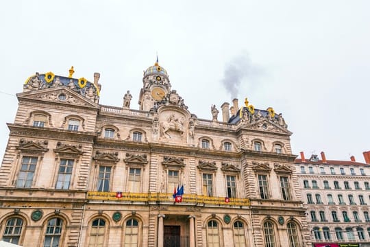 Old Town Lyon WWII Escape Self-Guided Exploration Tour