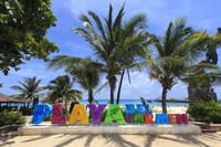Playa del Carmen Shopping Tour Fifth Avenue and Mamitas Beach Club 1