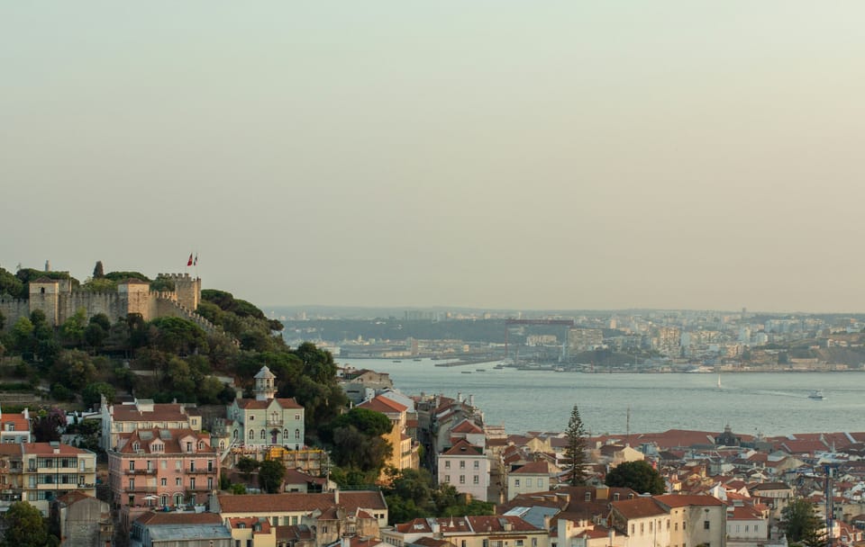Lisbon Half Day Tour: Alfama Walk and Belém Highlights