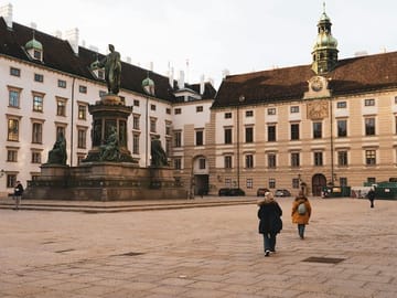 Photography Session at Hofburg Palace in Vienna