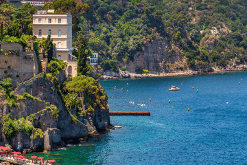 Private Boat Tour of Amalfi Coast from Sorrento