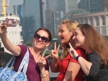 Private Shanghai Full Day City Tour with Old and New Highlights