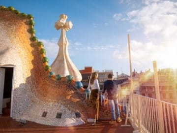 Barcelona Highlights Casa Batllo and Gothic Quarter