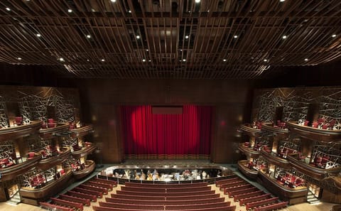 Burj Khalifa and Dubai Opera Tour with Optional Transfer