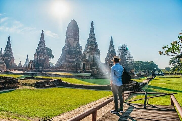 Bangkok to Ayutthaya Temples Small Group Tour with Lunch