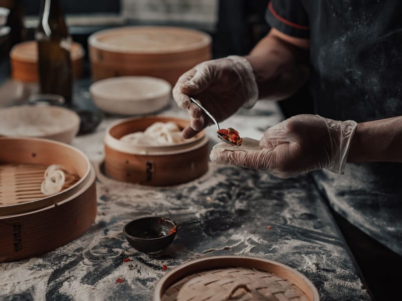 Guangzhou Dim Sum Making Class with English Guide