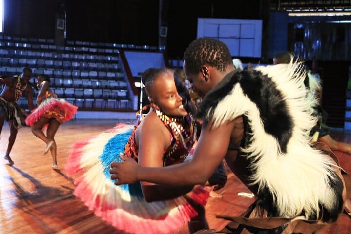 Nairobi Museum Snake Park Giraffe Center and Beads Center Tour