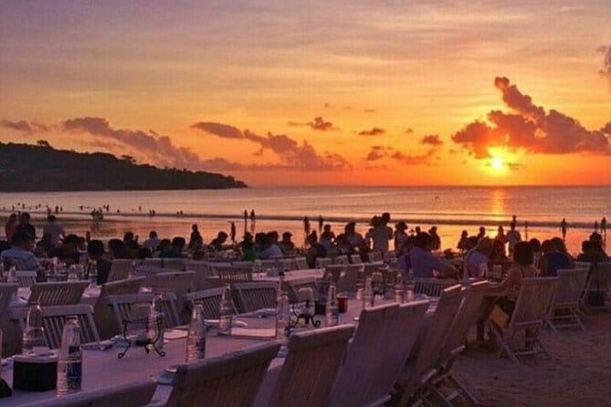 North Bali : Sunrise with Dholpin, Waterfall and Iconic Gate