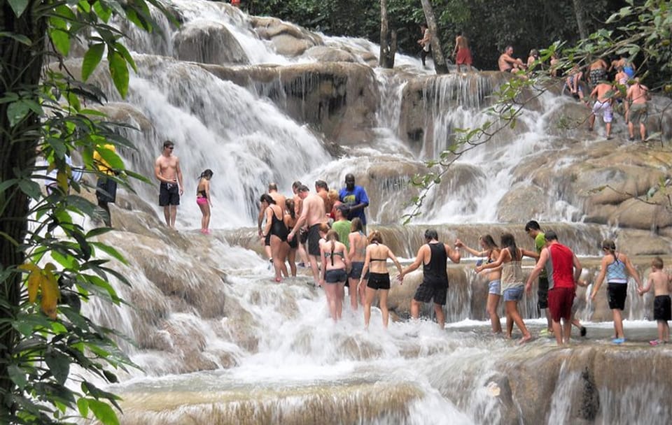Private Day Trip to Dunn's River Falls from Montego Bay