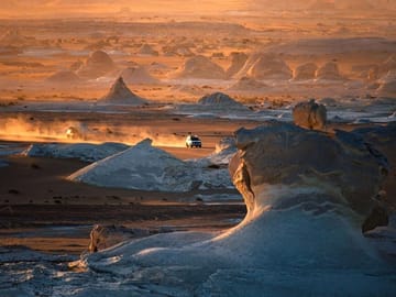 Private Two-Day Adventure in White and Black Deserts