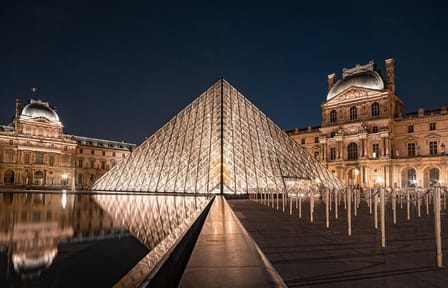 Private Guided Tour of the Louvre Museum in Paris
