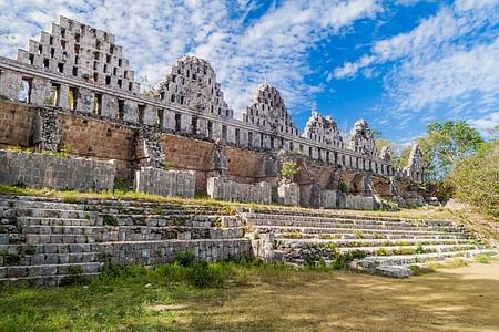 Discover Uxmal and Merida: Private Tour with Cacao Experience from Cancun