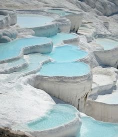 Natural pools in Pamukkale 