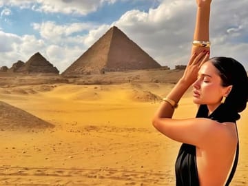 Best Private Full Day Tour to Giza Pyramids, Sphinx, Citadel and Old Cairo