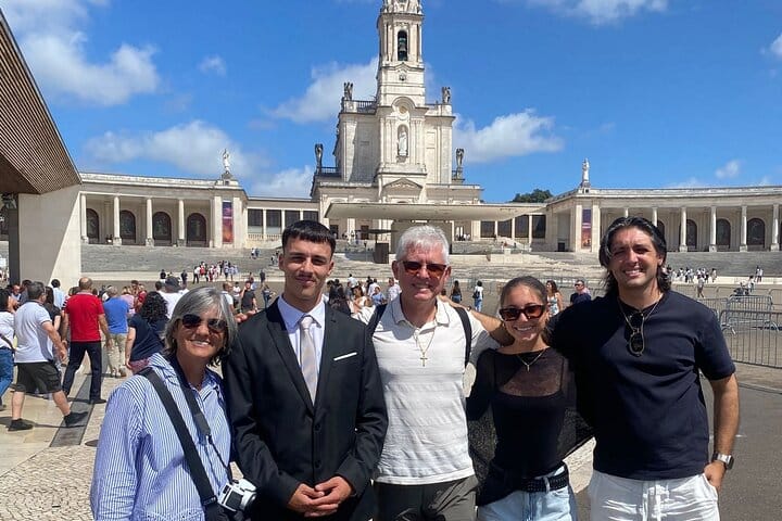 Porto to Lisbon with stops Aveiro-Fátima-Coimbra-Tomar-Nazaré-Óbidos