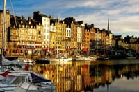 Private Normandy Guided Day Trip from Paris by Minivan with Calvados Tasting 8